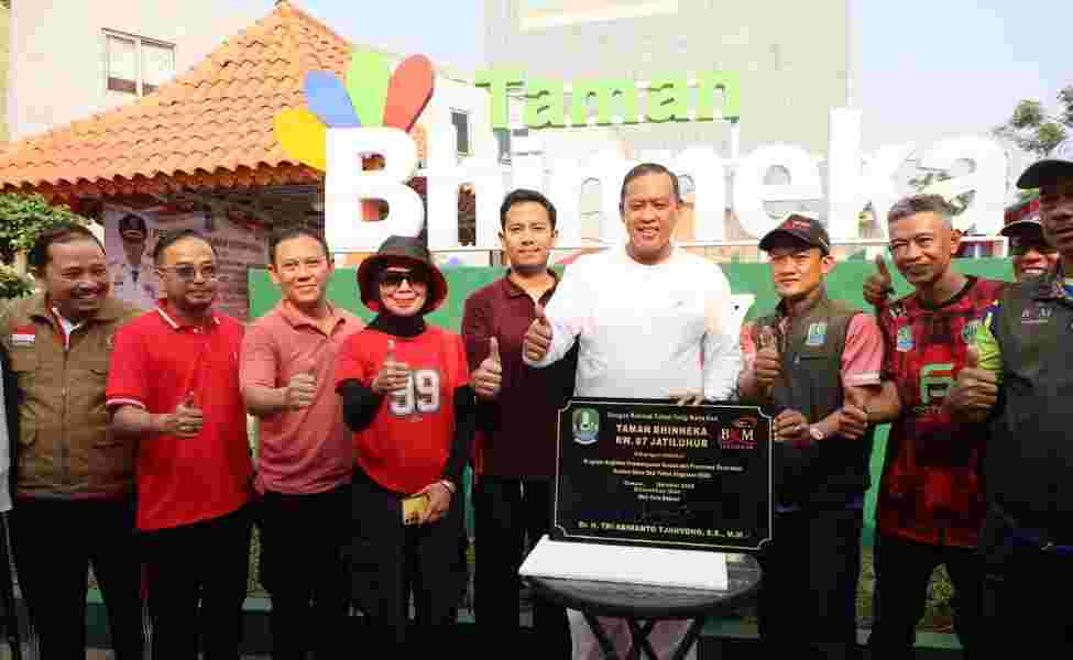 Wali Kota Bekasi Tri Adhianto meresmikan Taman Bhineka di Mandosi Permai Jatiluhur
