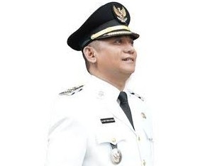 dr Asep Surya Atmaja resmi dilantik menjadi Bupati Bekasi ke-15 oleh Gubernur Jawa Barat Dedi Mulyadi di Gedung Pakuan Bandung hari ini